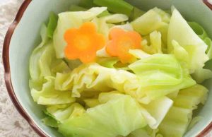 How To Steam Cabbage